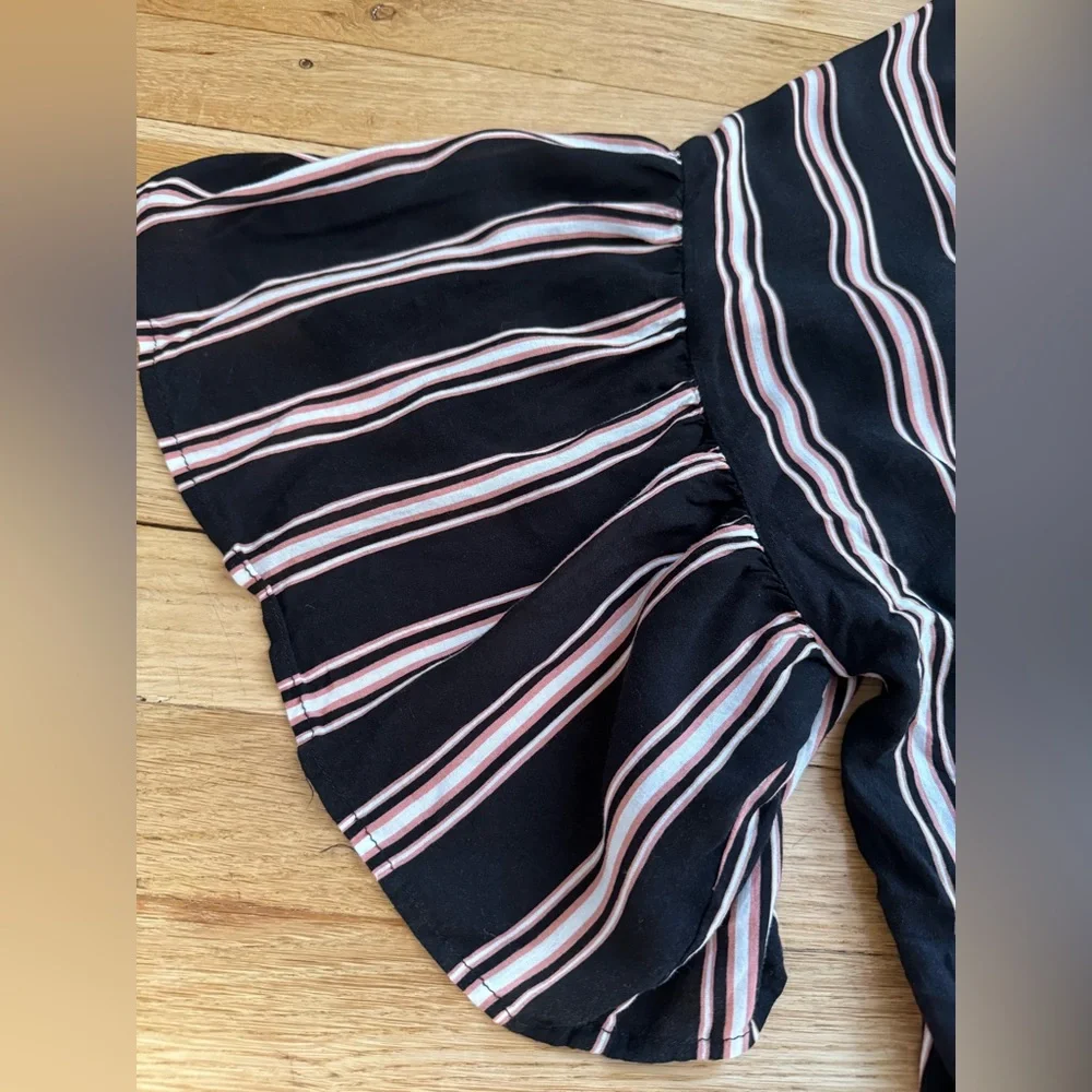 🍂CLEAROUT Stripe Exaggerated Sleeve Kimono - Picture 5 of 10